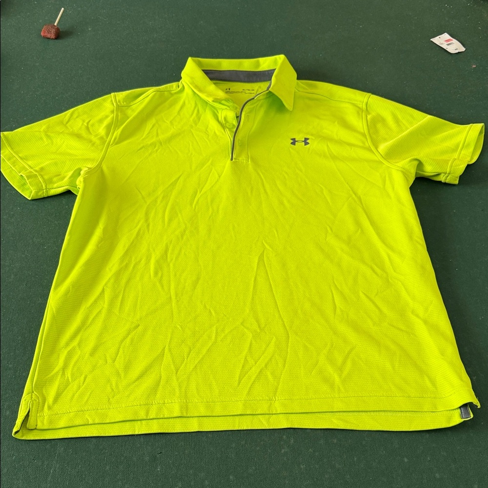 Under Armour Men's Bright Lime Polo Shirt.     CAJA. # 2